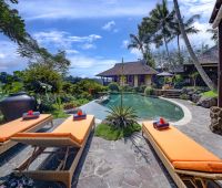 Villa Amaru, Piscina con vistas