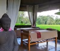 Villa Bamboo, Massagebereich im Freien