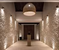 Вилла Gendang, Вход